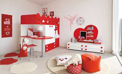 儿童房也可以复式 彩色儿童家具欣赏(组图)